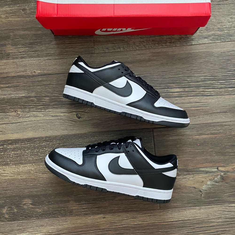 Nike Dunk Low “Panda” Women’s 10, Men’s 8.5, Brand New W Box, *R3PLICAS*